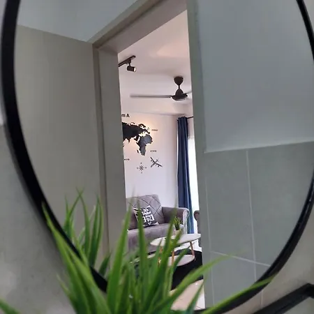 Klia Travel Homestay - 3R 2B - Wifi & Netflix Sepang Exterior photo