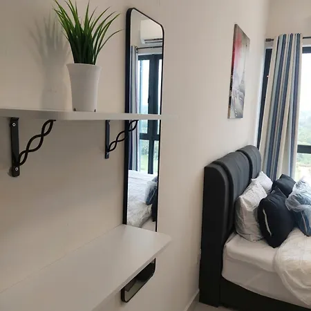 Klia Travel Homestay - 3R 2B - Wifi & Netflix Sepang Exterior photo