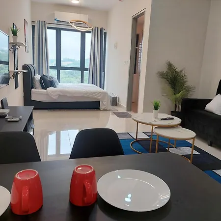Klia Travel Homestay - 3R 2B - Wifi & Netflix Sepang Exterior photo