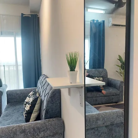 Klia Travel Homestay - 3R 2B - Wifi & Netflix Sepang Exterior photo