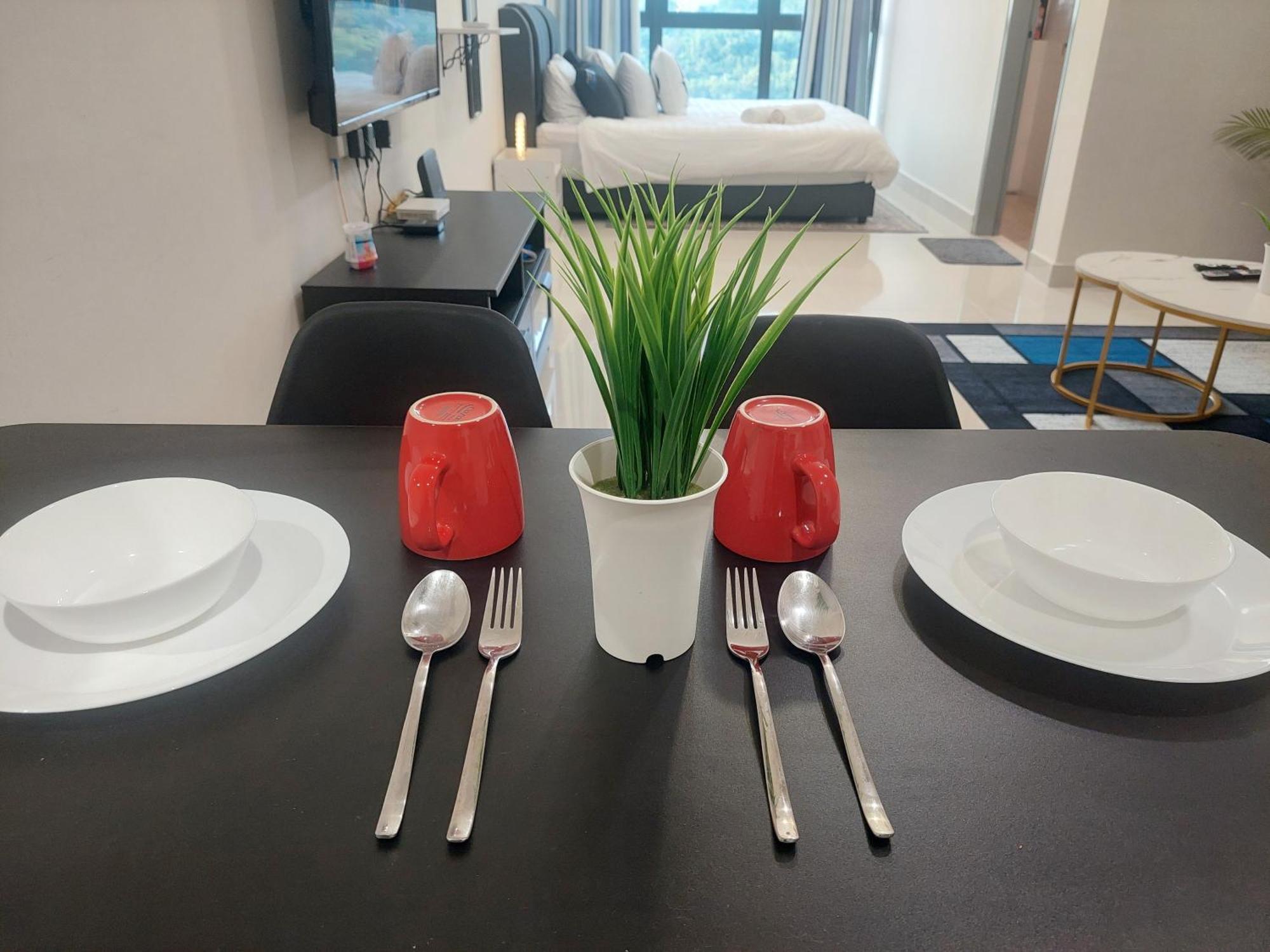 Apartment Klia Travel - 3r 2b - Wifi & Netflix Sepang